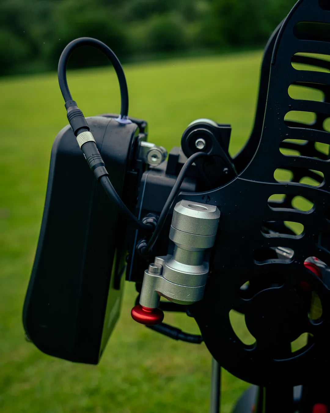 The PBE Hybrid - Dual Mode Electric Golf Buggy
